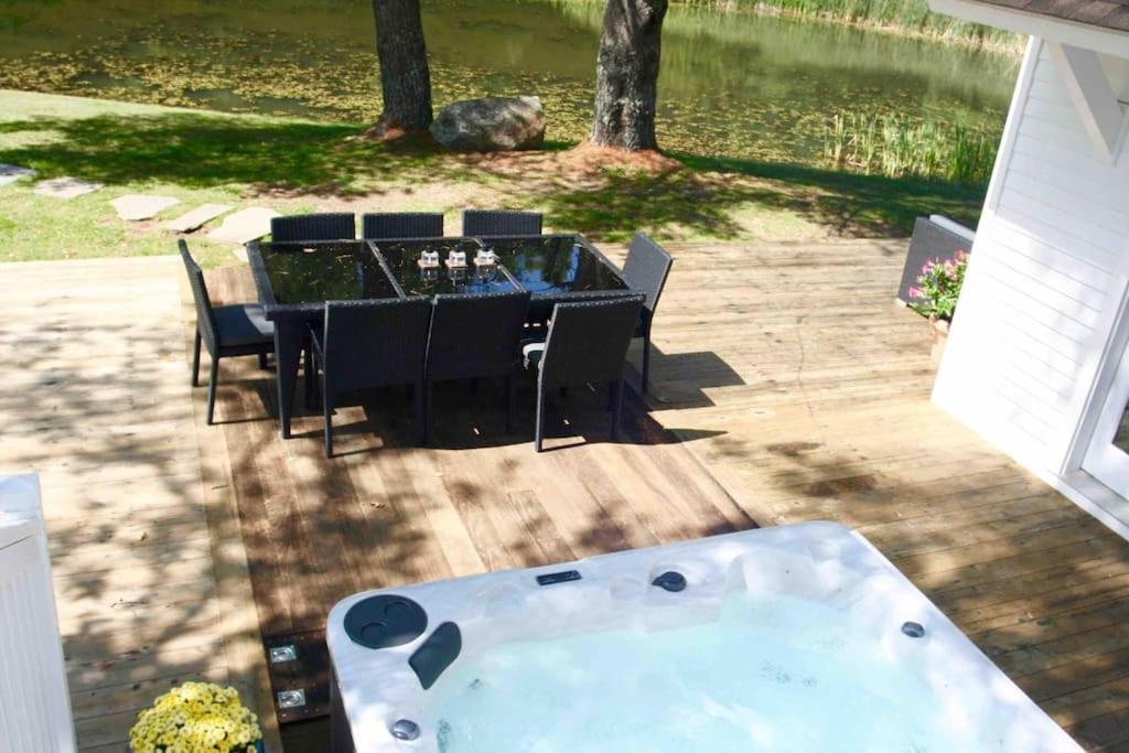 The Villa - Industrial Farmhouse With Hot Tub Dover المظهر الخارجي الصورة
